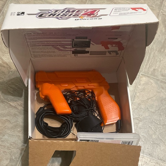 Time Crisis 4 for PlayStation 3 Complete set, everything is brand new condition. - Picture 6 of 7